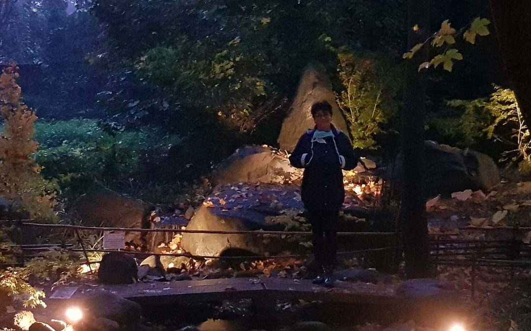 Tudod, hogyan szól két tenyér, ha csattan. Vajon, miként szól egy tenyér, ha csattan?